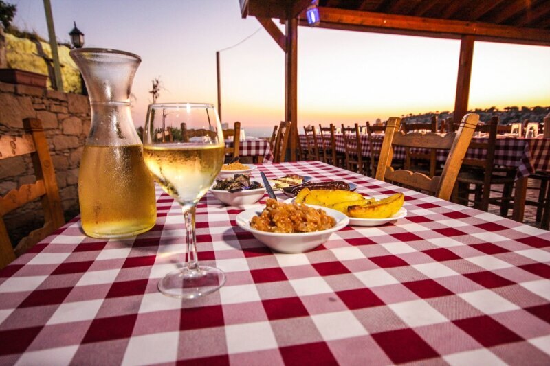 Agios Epiktitos Taverna photograph